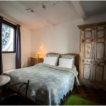 Living History - Drie Koningen Aparthotel Anversa